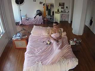 voyeurcam-celticiron-01