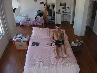 voyeurcam-CelticIRON-01