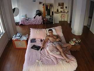 voyeurcam-celticiron-01