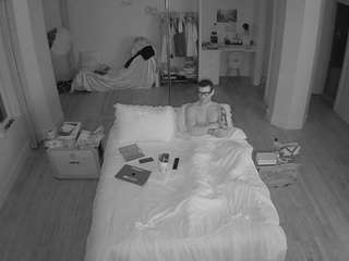 voyeurcam-CelticIRON-01