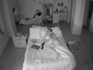 voyeurcam-celticiron-01