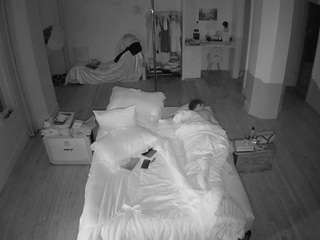 voyeurcam-celticiron-01