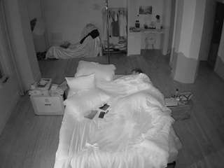 voyeurcam-celticiron-01