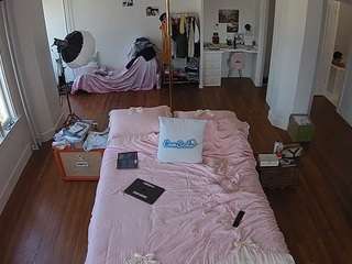 voyeurcam-celticiron-01