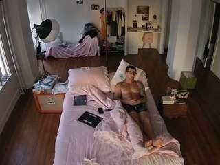 voyeurcam-CelticIRON-01