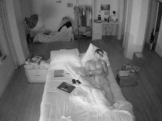 voyeurcam-celticiron-01