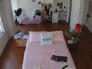 voyeurcam-celticiron-01