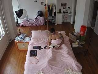 voyeurcam-celticiron-01