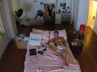 voyeurcam-celticiron-01