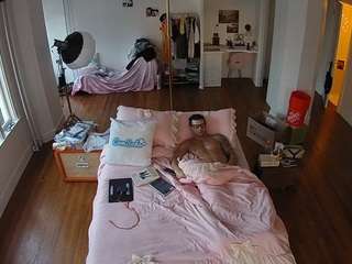 voyeurcam-celticiron-01