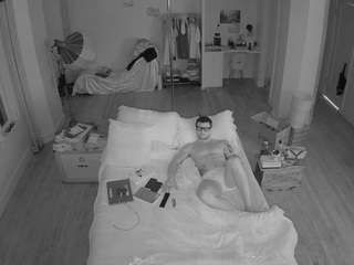 voyeurcam-celticiron-01