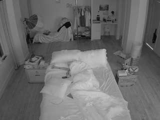 voyeurcam-CelticIRON-01