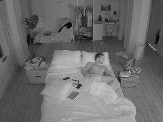 voyeurcam-celticiron-01