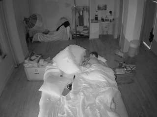 voyeurcam-celticiron-01