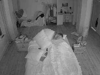 voyeurcam-CelticIRON-01