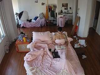 voyeurcam-celticiron-01 webcam