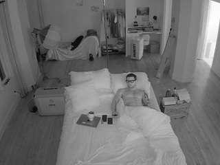 voyeurcam-celticiron-01