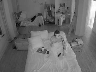 voyeurcam-celticiron-01