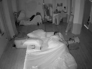 voyeurcam-celticiron-01's CamSoda show and profile