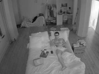 voyeurcam-CelticIRON-01