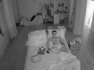 voyeurcam-CelticIRON-01