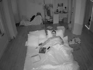 voyeurcam-celticiron-01