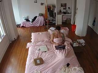 voyeurcam-celticiron-01 webcam