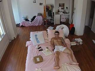 voyeurcam-celticiron-01