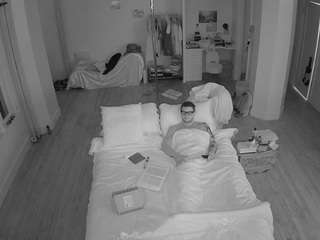 voyeurcam-celticiron-01