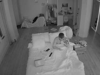 voyeurcam-CelticIRON-01