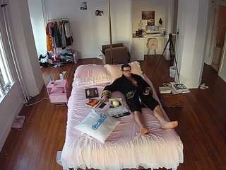 voyeurcam-celticiron-01