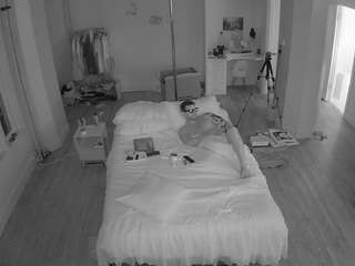 voyeurcam-celticiron-01