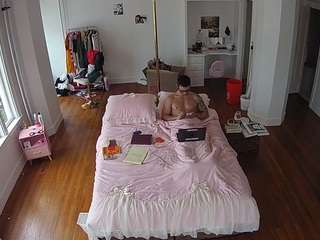 voyeurcam-celticiron-01