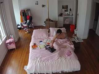 voyeurcam-CelticIRON-01