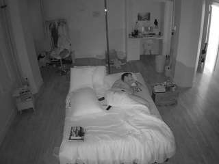 voyeurcam-CelticIRON-01