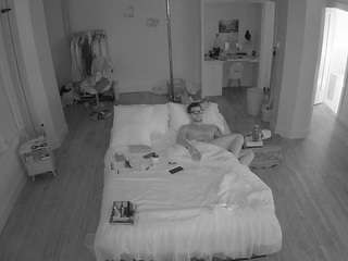 voyeurcam-CelticIRON-01