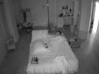 voyeurcam-CelticIRON-01