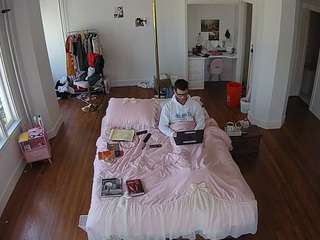 voyeurcam-celticiron-01