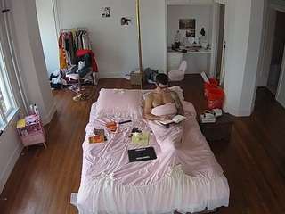 voyeurcam-celticiron-01