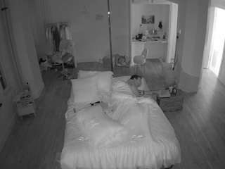 voyeurcam-celticiron-01