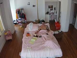 voyeurcam-CelticIRON-01