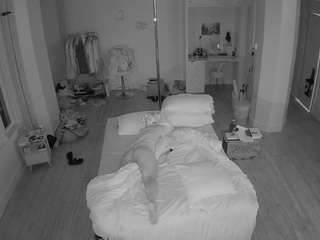 voyeurcam-celticiron-01