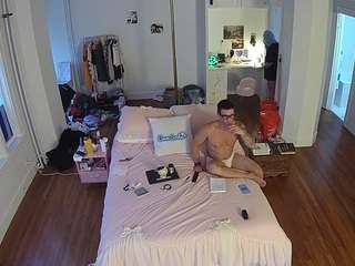 voyeurcam-celticiron-01