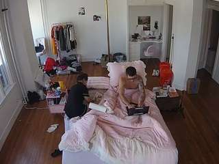 voyeurcam-celticiron-01