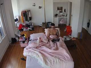 voyeurcam-celticiron-01