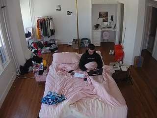 voyeurcam-celticiron-01