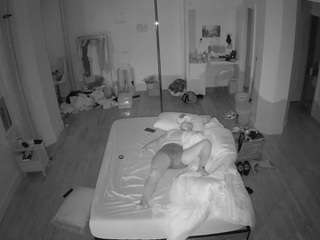 voyeurcam-CelticIRON-01