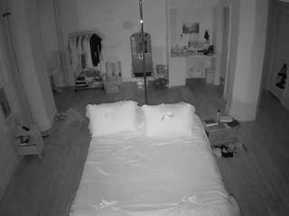 voyeurcam-CelticIRON-01