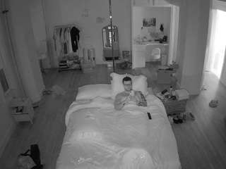 voyeurcam-celticiron-01