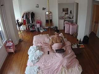 voyeurcam-celticiron-01